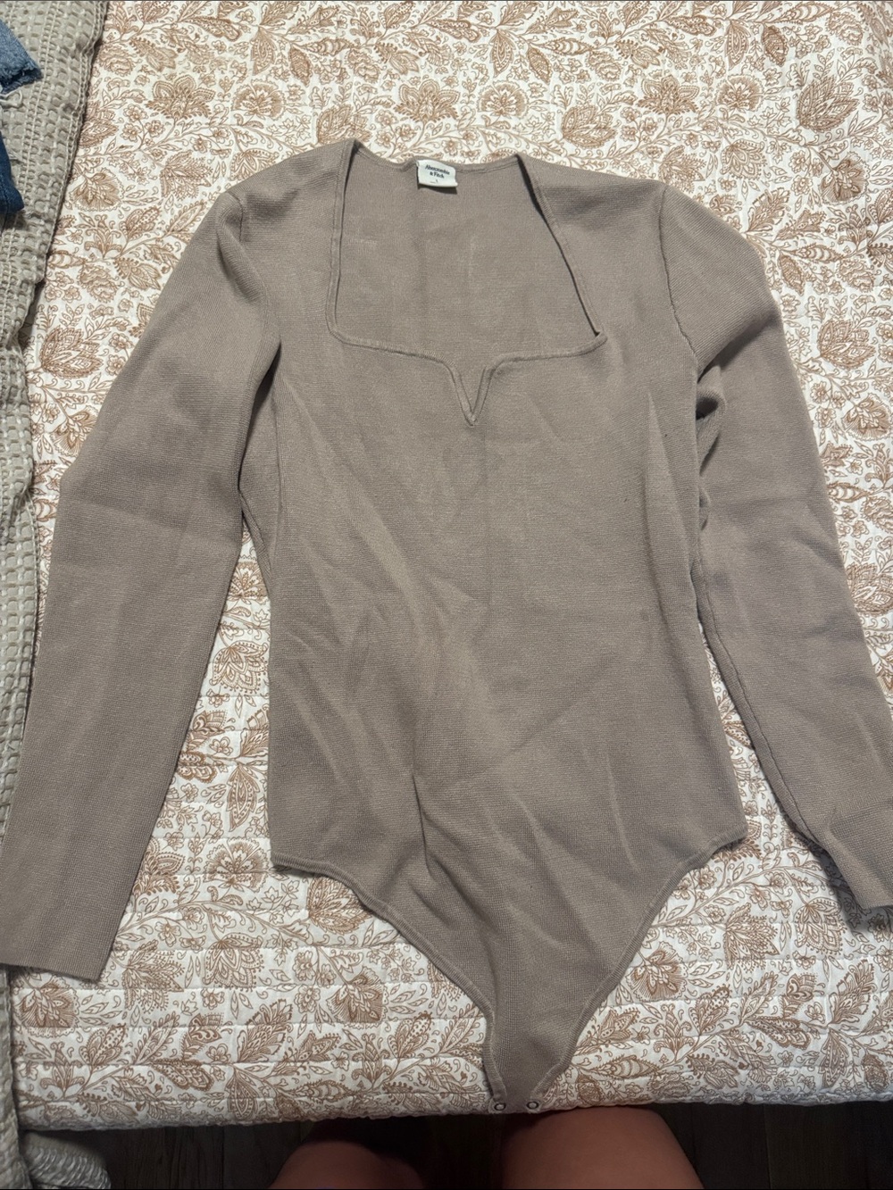 Abercrombie & Fitch Long Sleeve Taupe Bodysuit